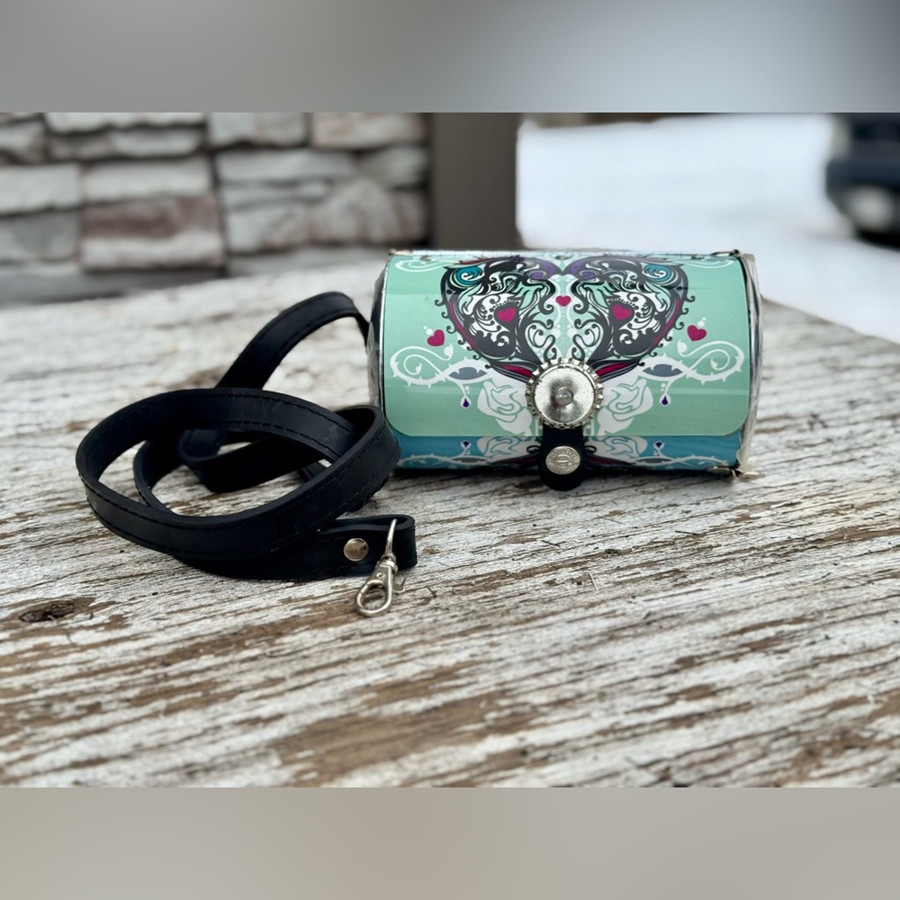 Little Earth Barrel Purse • 2007 • Discontinued • Like New